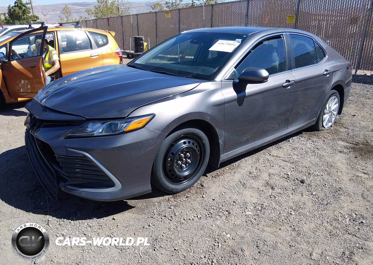 2023 Toyota Camry Le VIN:4T1C11AKXPU771760 - 2