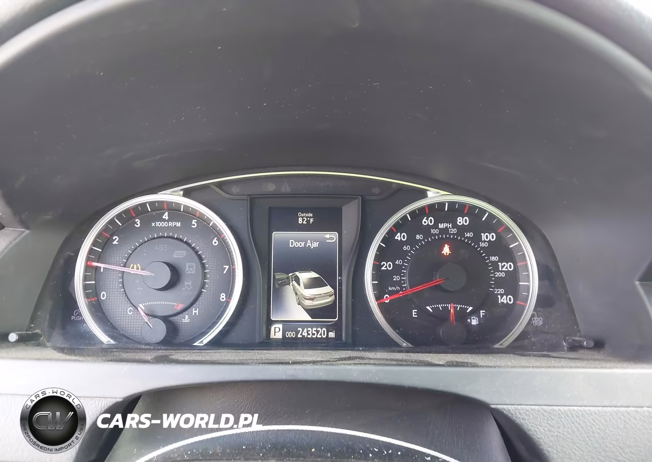 2016 Toyota Camry Xse VIN:4T1BF1FK7GU514139 - 7
