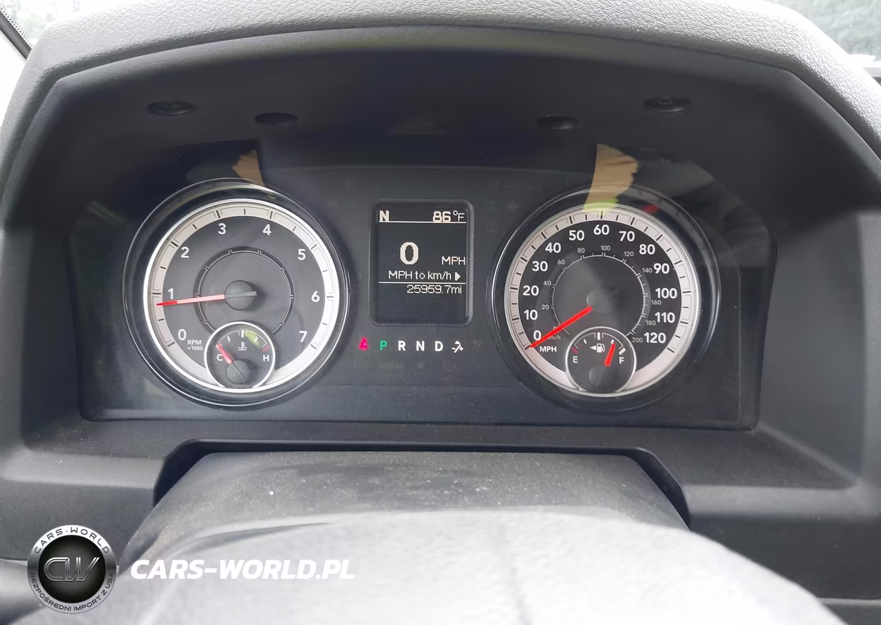 2018 Ram 1500 Tradesman 4X2 6'4 Box VIN:1C6RR6FGXJS322260 - 7