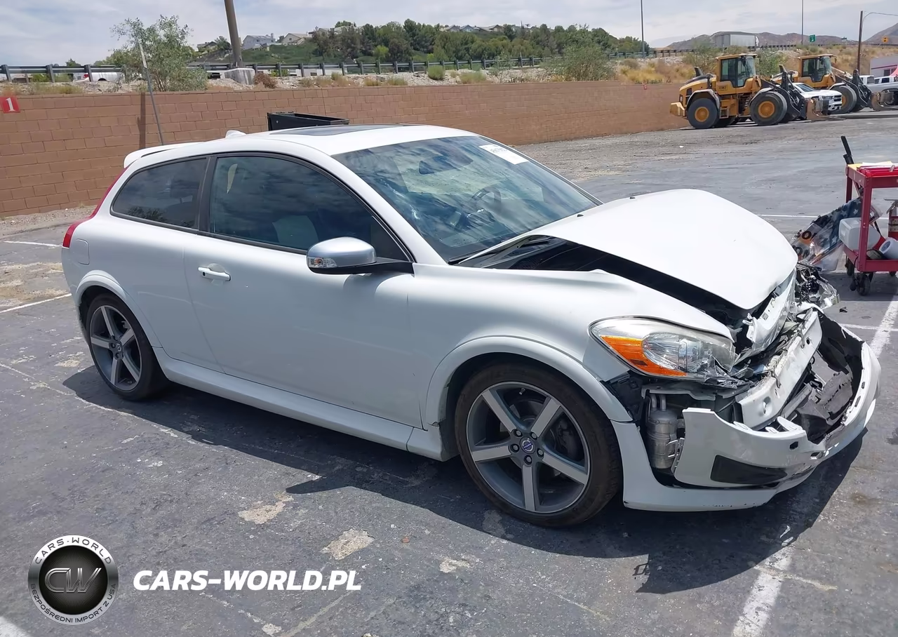 2013 Volvo C30 T5 R-Design VIN:YV1672MK8D2311726 - 13