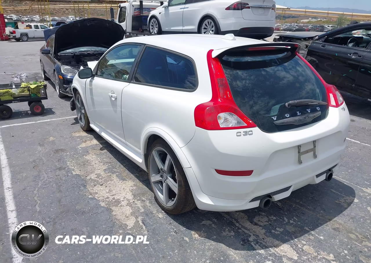 2013 Volvo C30 T5 R-Design VIN:YV1672MK8D2311726 - 3