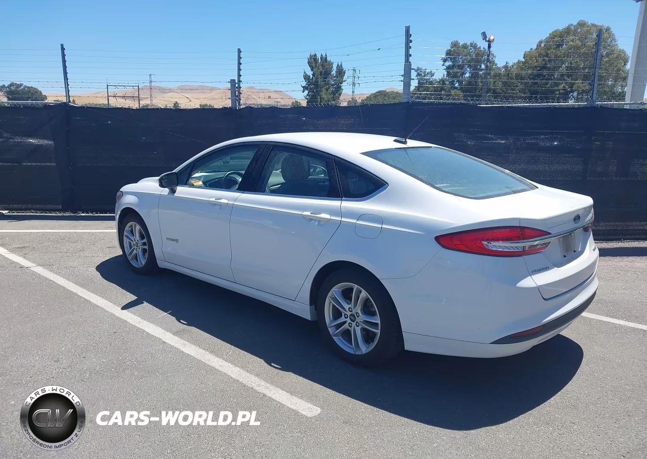 2018 Ford Fusion Hybrid S VIN:3FA6P0UU5JR235729 - 3
