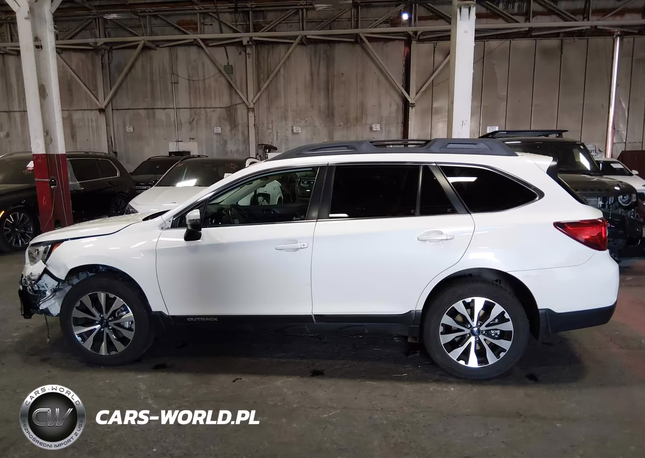 2016 Subaru Outback 3.6R Limited VIN:4S4BSENC4G3237095 - 14
