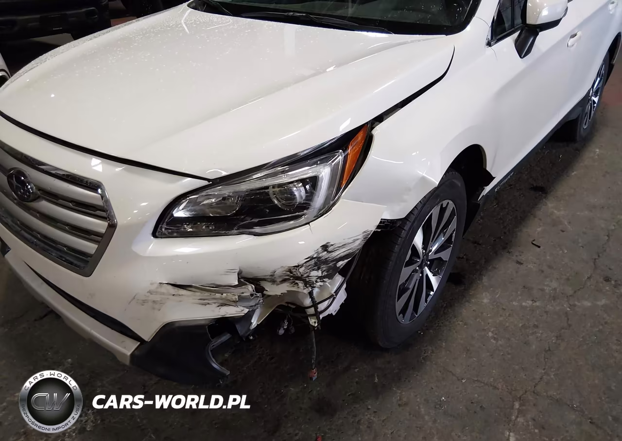 2016 Subaru Outback 3.6R Limited VIN:4S4BSENC4G3237095 - 18