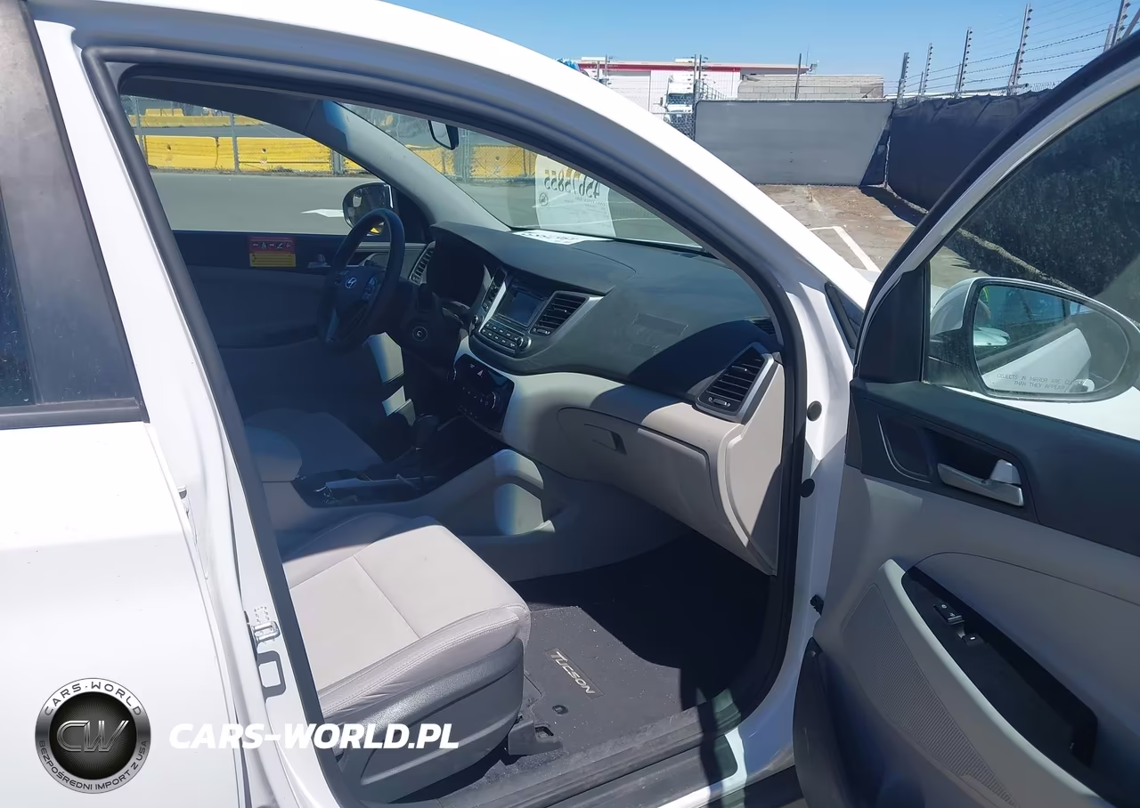 2018 Hyundai Tucson Se VIN:KM8J23A49JU710473 - 5