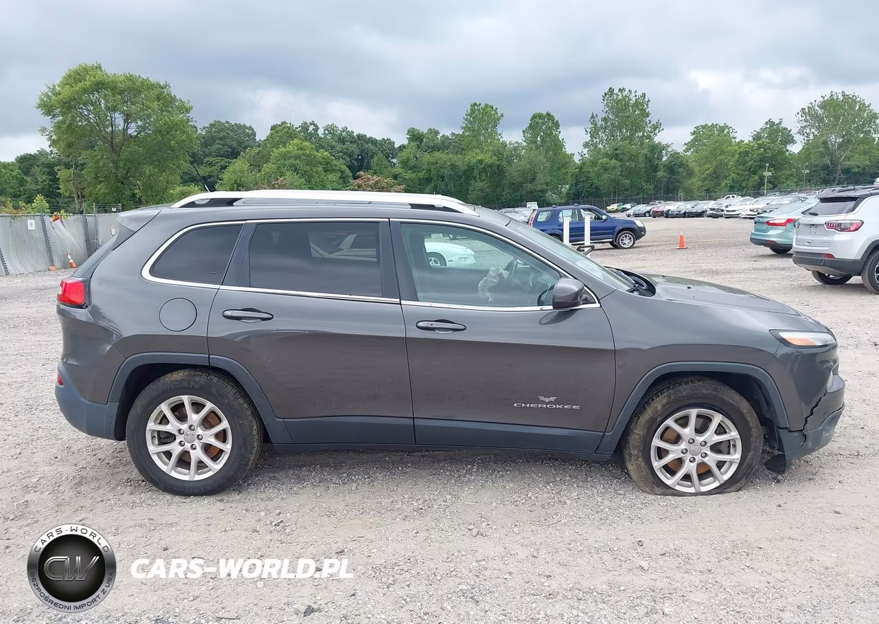 2014 Jeep Cherokee Latitude VIN:1C4PJMCS4EW138175 - 13