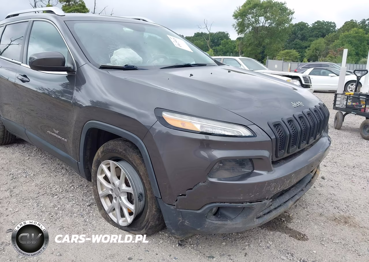 2014 Jeep Cherokee Latitude VIN:1C4PJMCS4EW138175 - 6