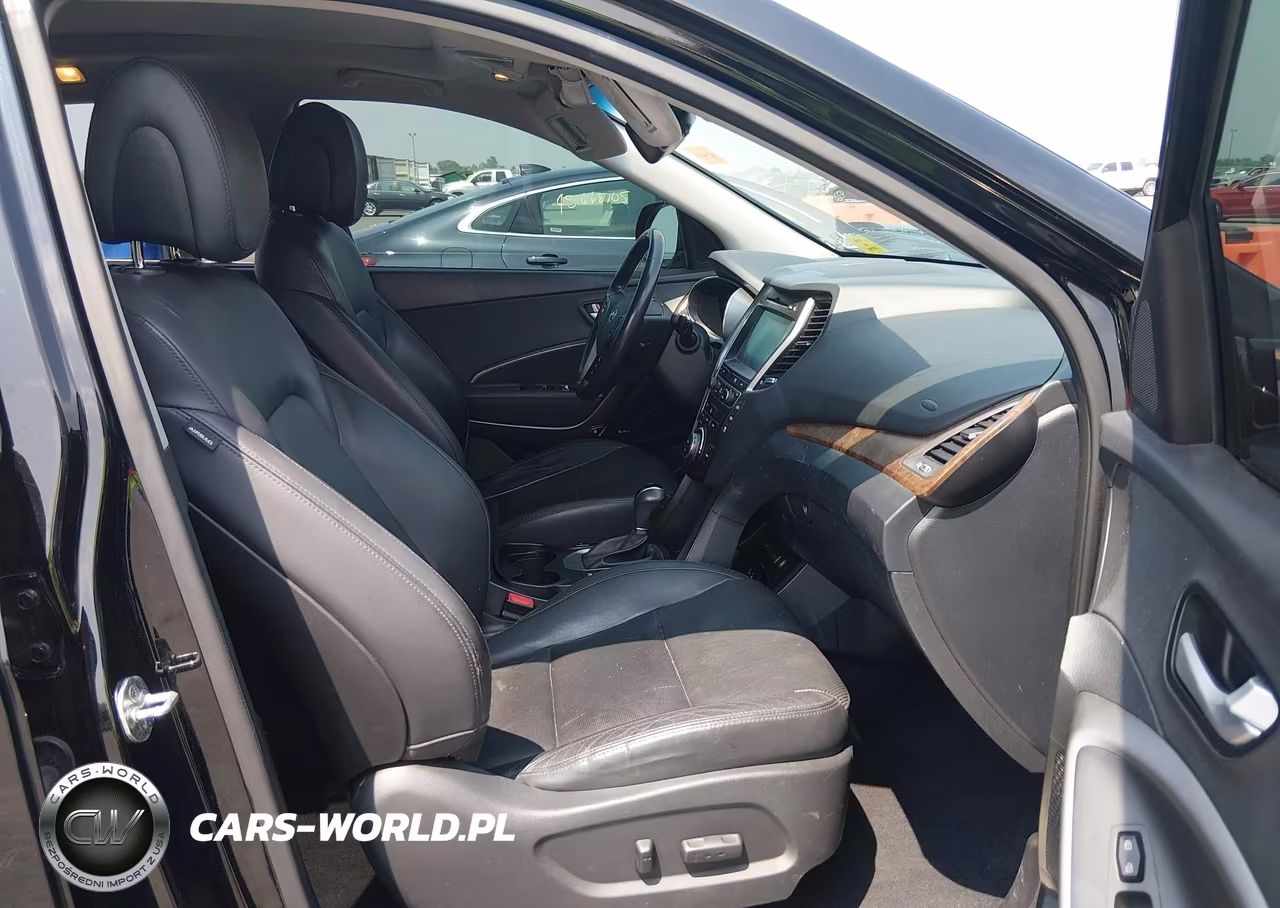 2017 Hyundai Santa Fe Limited Ultimate VIN:KM8SRDHF2HU254243 - 5