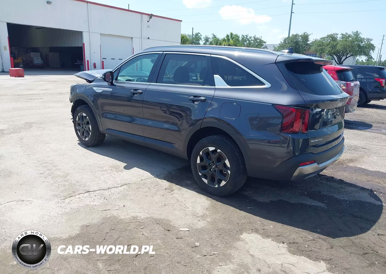 2025 Kia Sorento S VIN:5XYRLDJC3SG392032 - 3