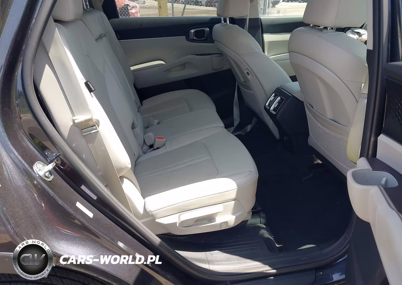 2025 Kia Sorento S VIN:5XYRLDJC3SG392032 - 8