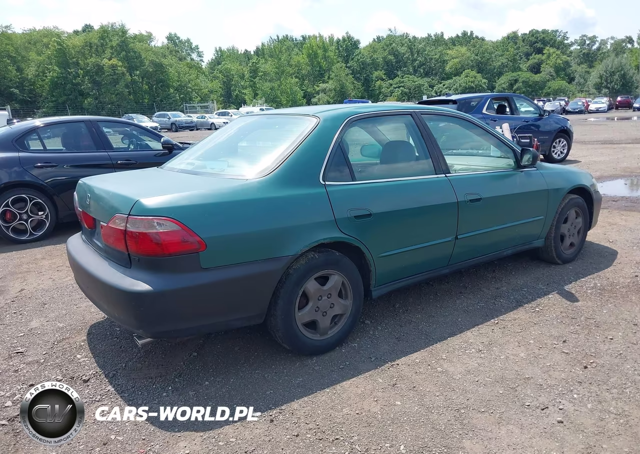 2000 Honda Accord 3.0 Ex VIN:1HGCG1650YA068663 - 4