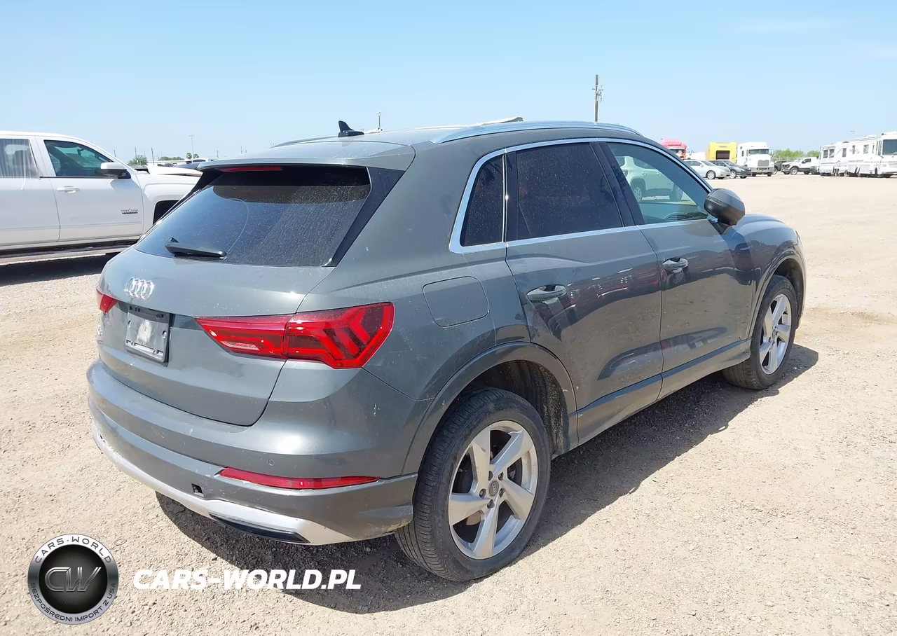 2020 Audi Q3 Premium 45 Tfsi Quattro Tiptronic VIN:WA1AECF30L1125145 - 4