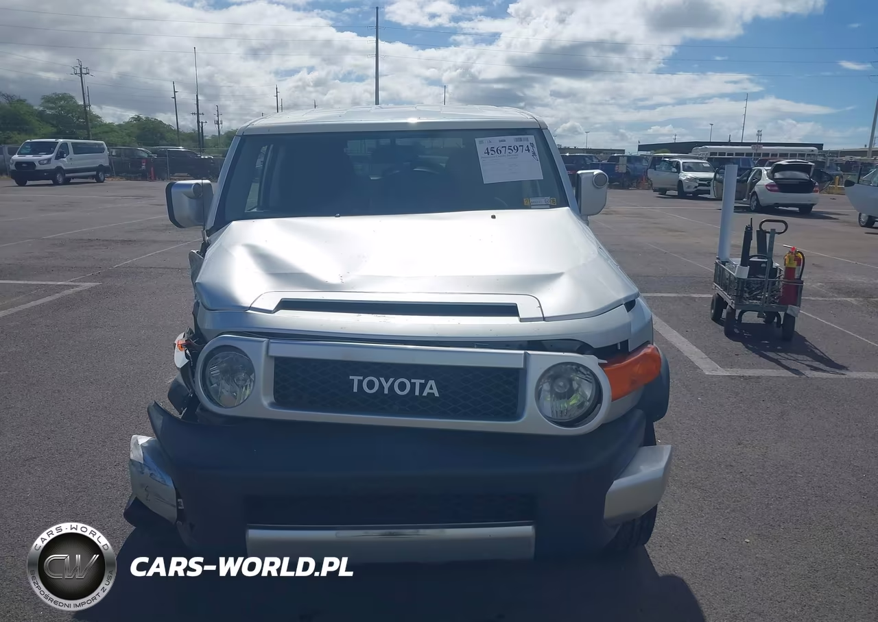 2007 Toyota Fj Cruiser VIN:JTEZU11F770001835 - 12