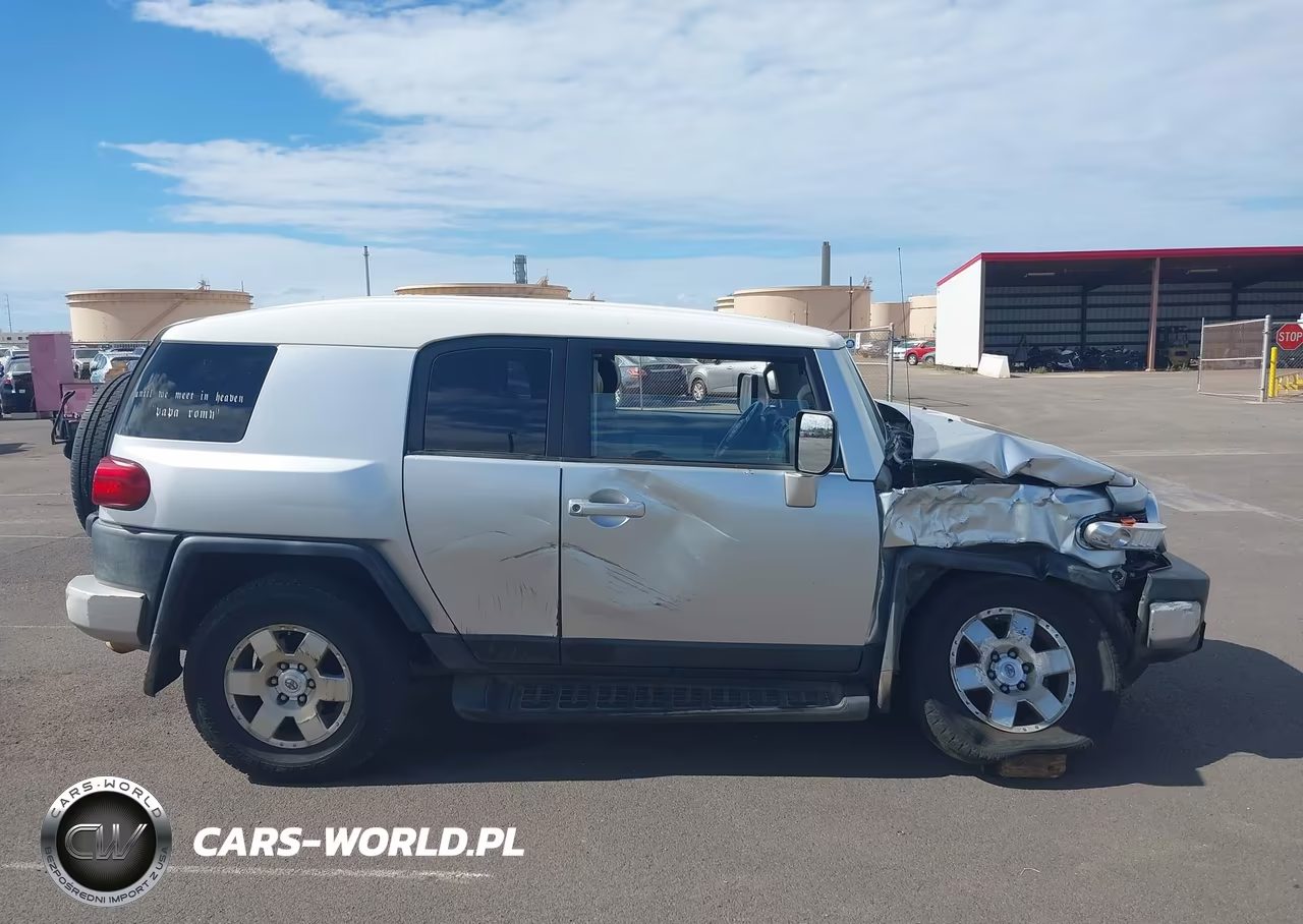 2007 Toyota Fj Cruiser VIN:JTEZU11F770001835 - 13