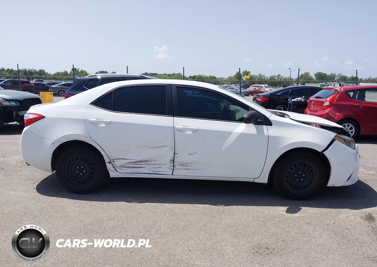 2014 Toyota Corolla Le VIN:5YFBURHE3EP169279 - 13