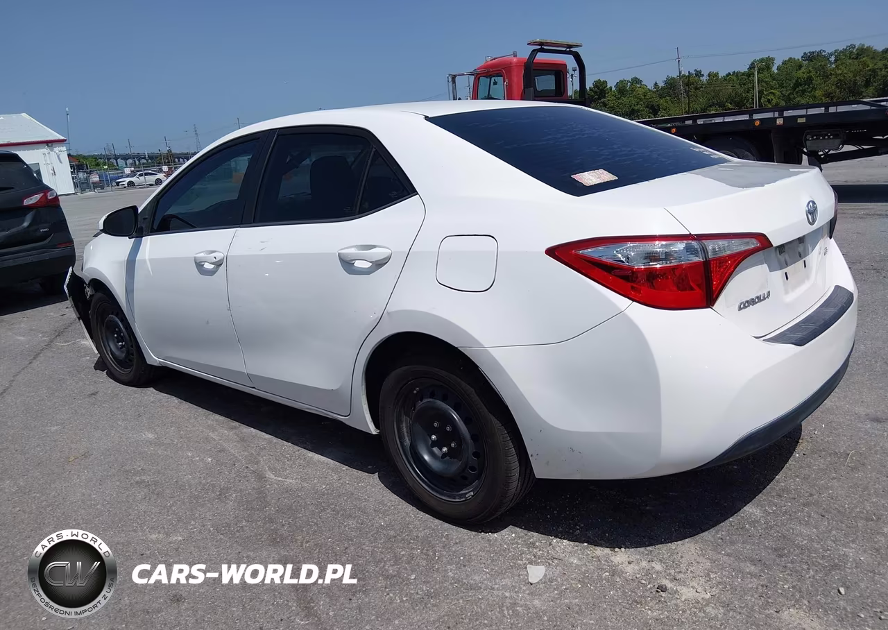 2014 Toyota Corolla Le VIN:5YFBURHE3EP169279 - 3