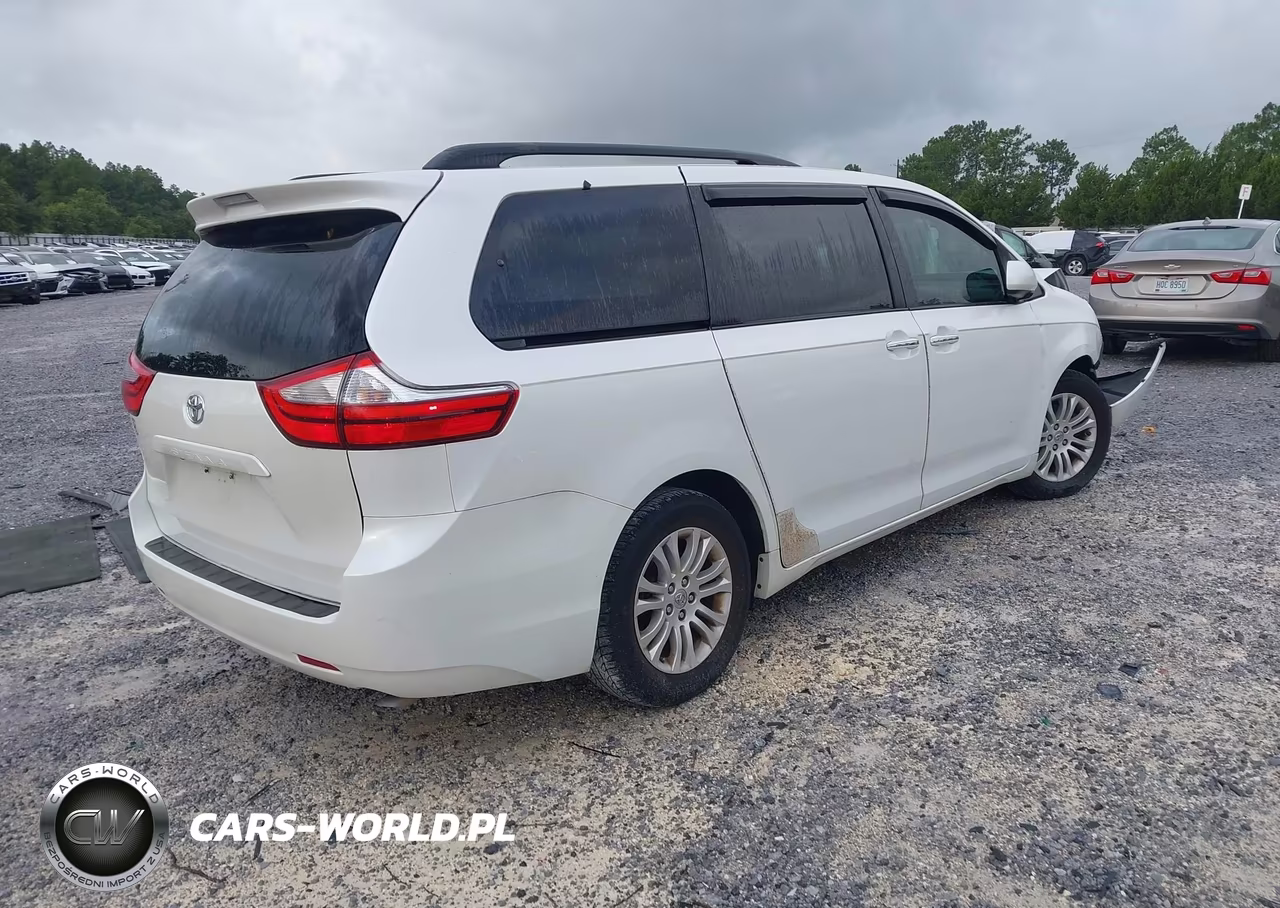 2015 Toyota Sienna Xle-Limited VIN:5TDYK3DC0FS648284 - 4