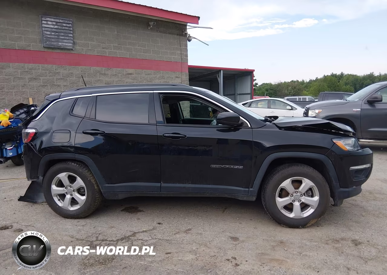 2019 Jeep Compass Latitude 4X4 VIN:3C4NJDBB6KT767446 - 14