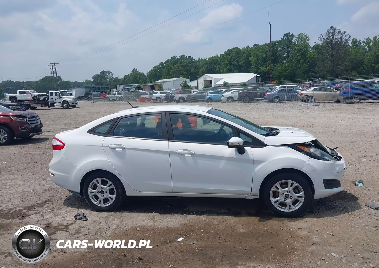2015 Ford Fiesta Se VIN:3FADP4BJ6FM191526 - 13