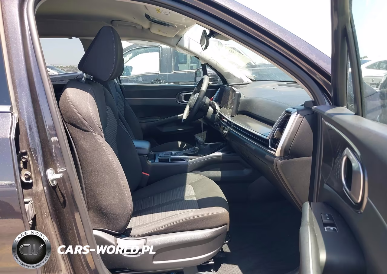 2025 Kia Sorento Lx VIN:5XYRG4JCXSG339655 - 5