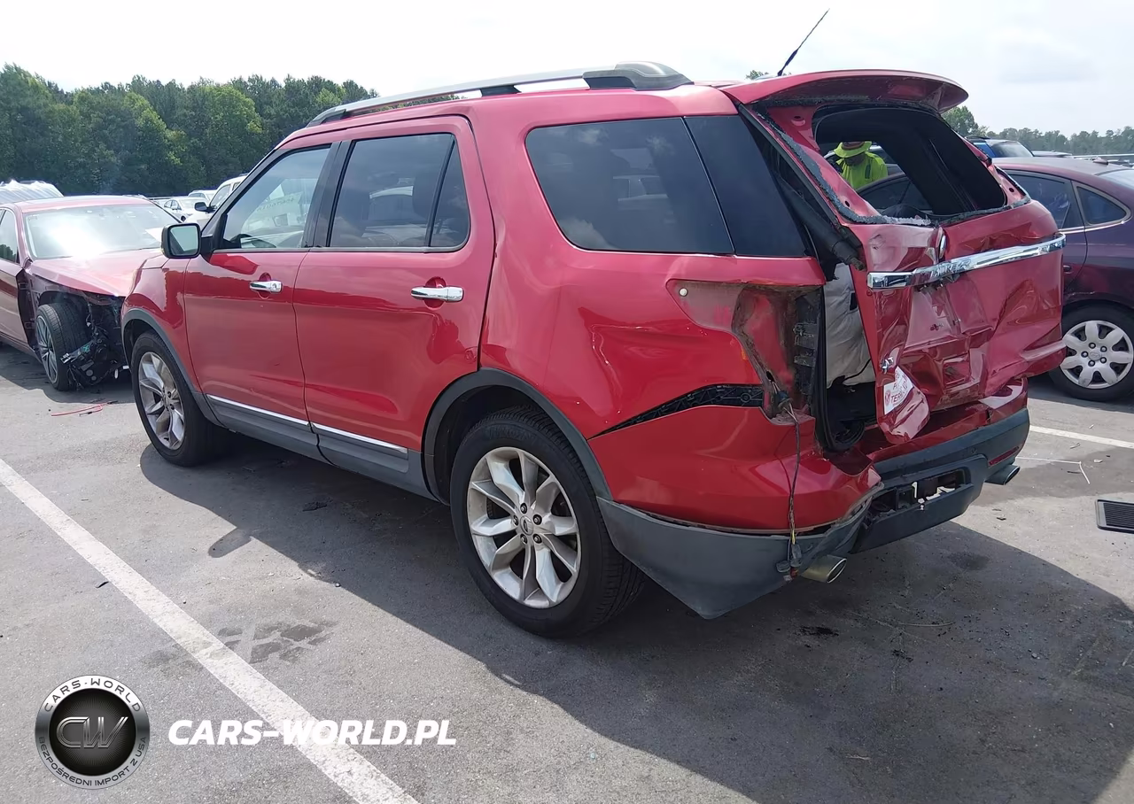 2011 Ford Explorer Xlt VIN:1FMHK7D8XBGA32594 - 3