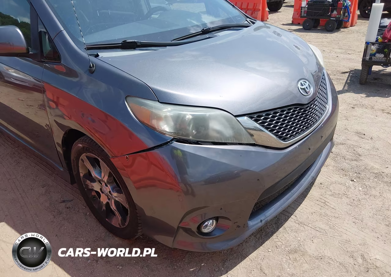 2011 Toyota Sienna Se VIN:5TDXK3DC7BS033320 - 6