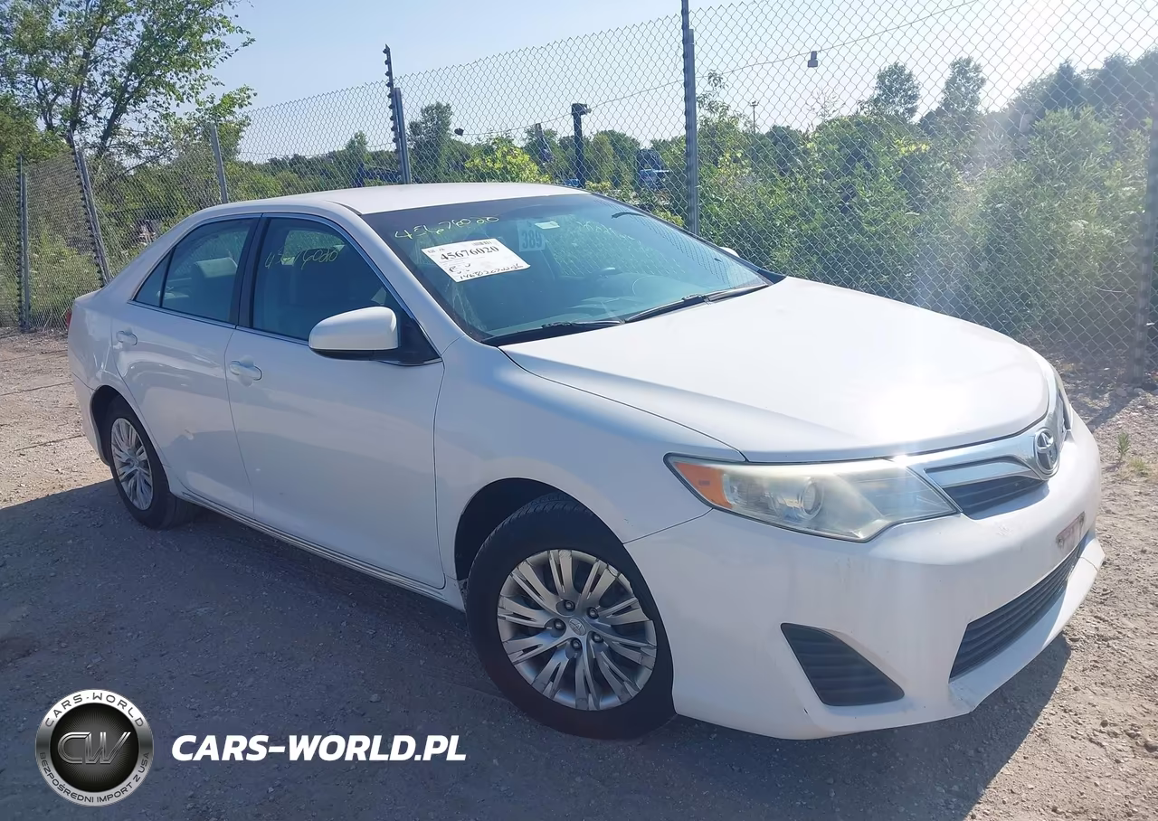 2014 Toyota Camry Le VIN:4T1BF1FK8EU427489 - 1