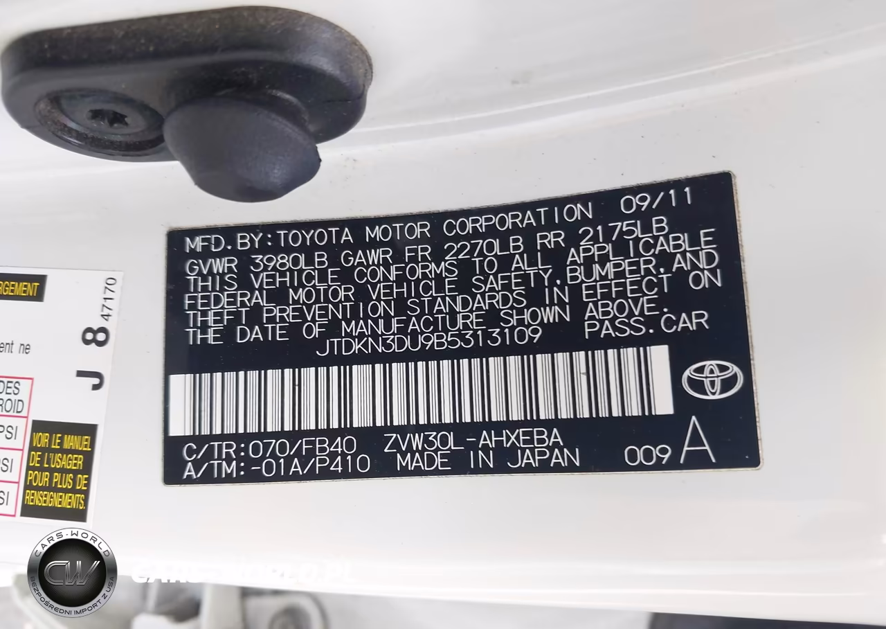 2011 Toyota Prius Two VIN:JTDKN3DU9B5313109 - 9