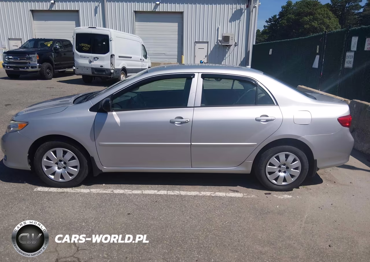 2010 Toyota Corolla Base VIN:2T1BU4EE0AC310861 - 6