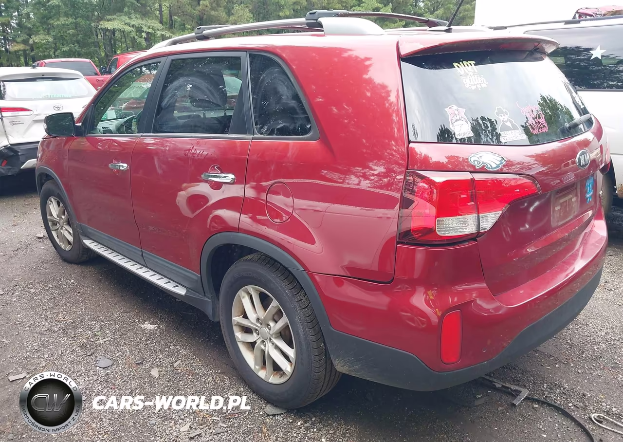 2014 Kia Sorento Lx VIN:5XYKT4A61EG512944 - 3
