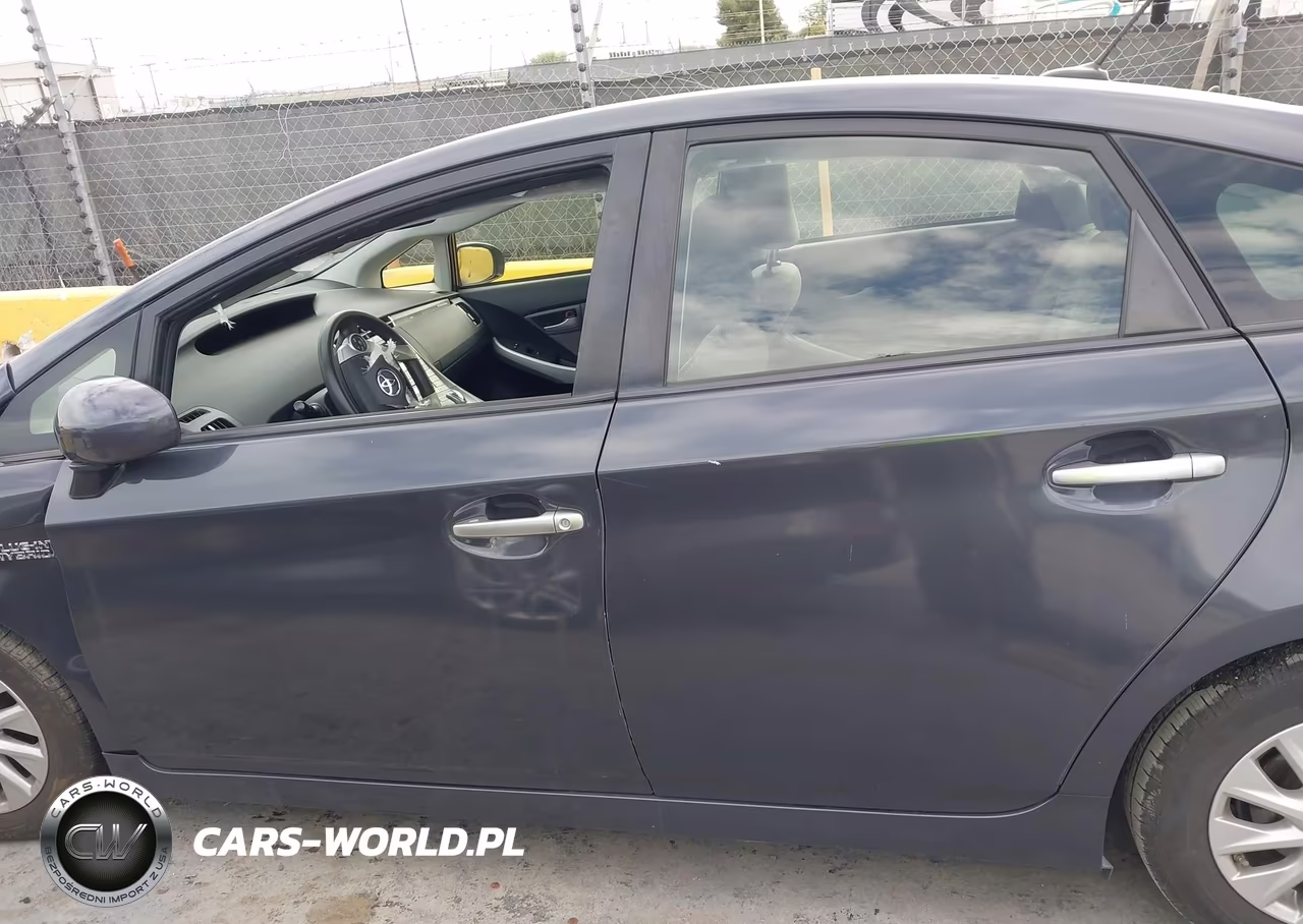 2014 Toyota Prius Plug-In VIN:JTDKN3DP3E3060055 - 15