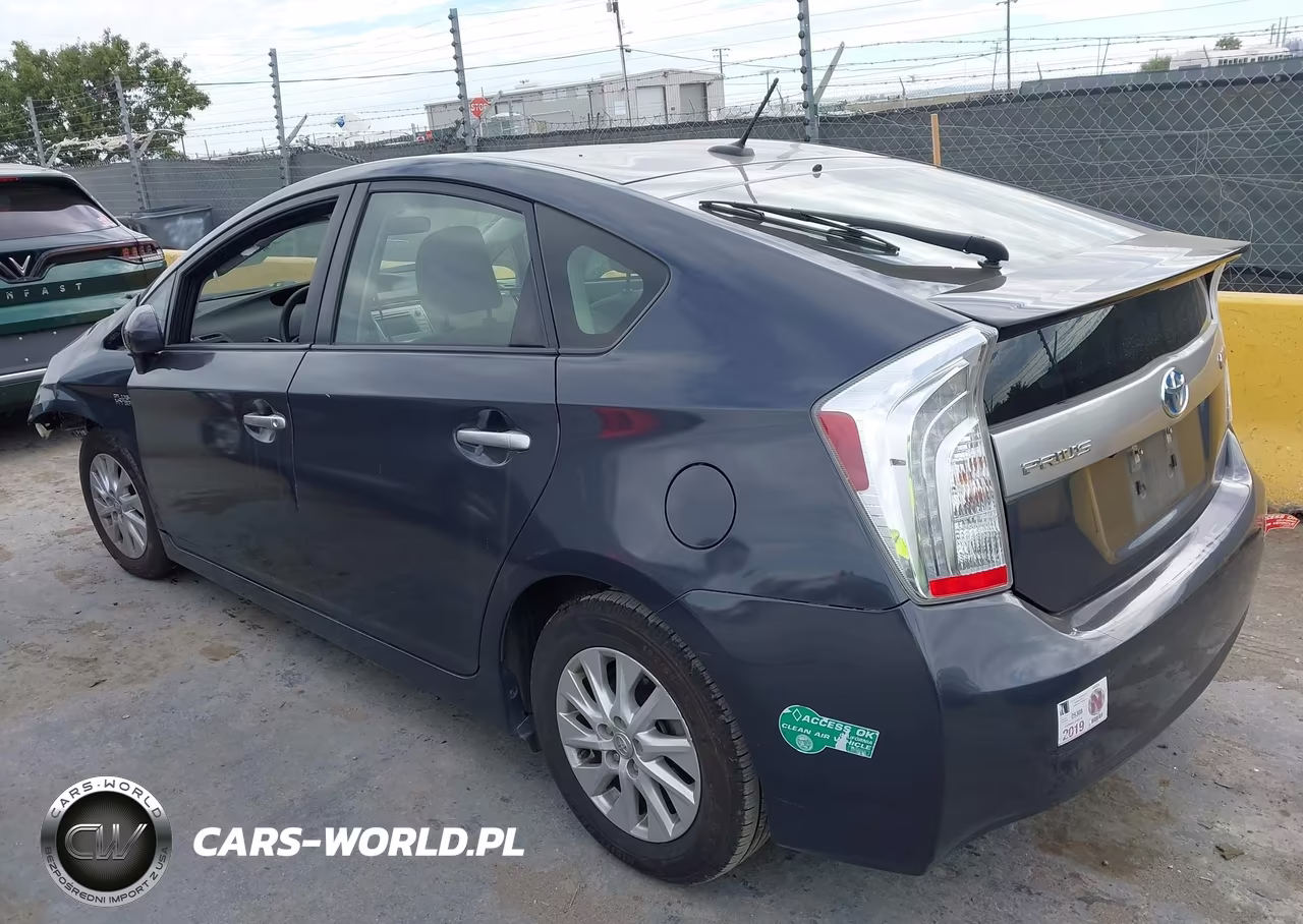 2014 Toyota Prius Plug-In VIN:JTDKN3DP3E3060055 - 3