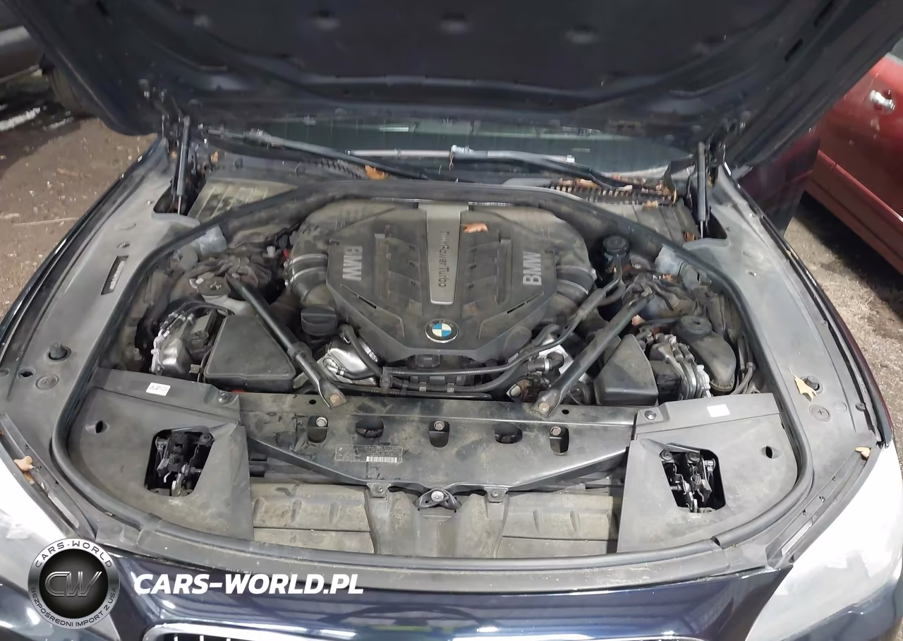 2014 BMW Alpina B7 xDrive VIN:WBAYF8C5XED141890 - 10