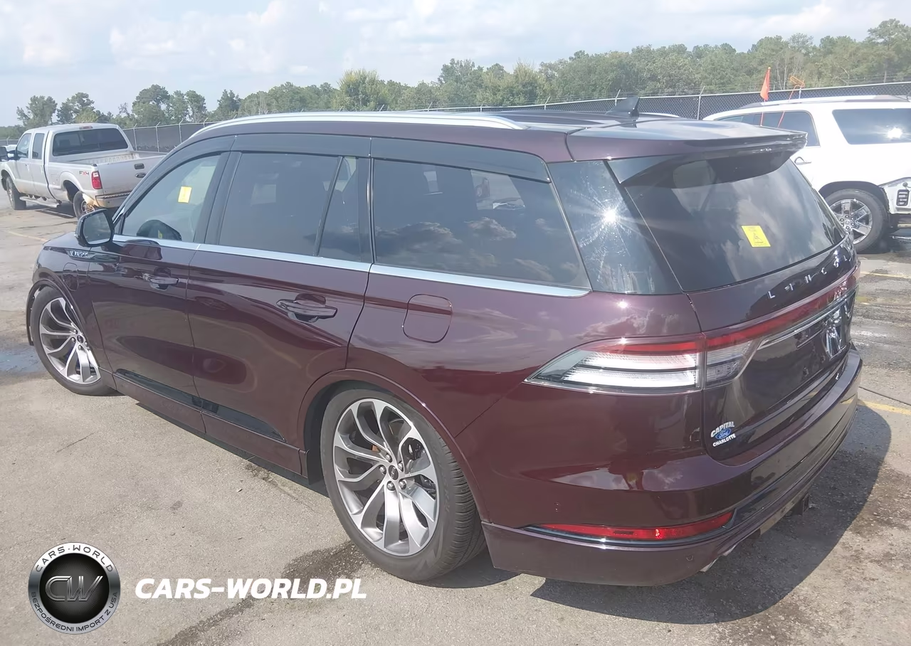 2023 Lincoln Aviator Grand Touring VIN:5LMYJ8XY6PNL01971 - 3