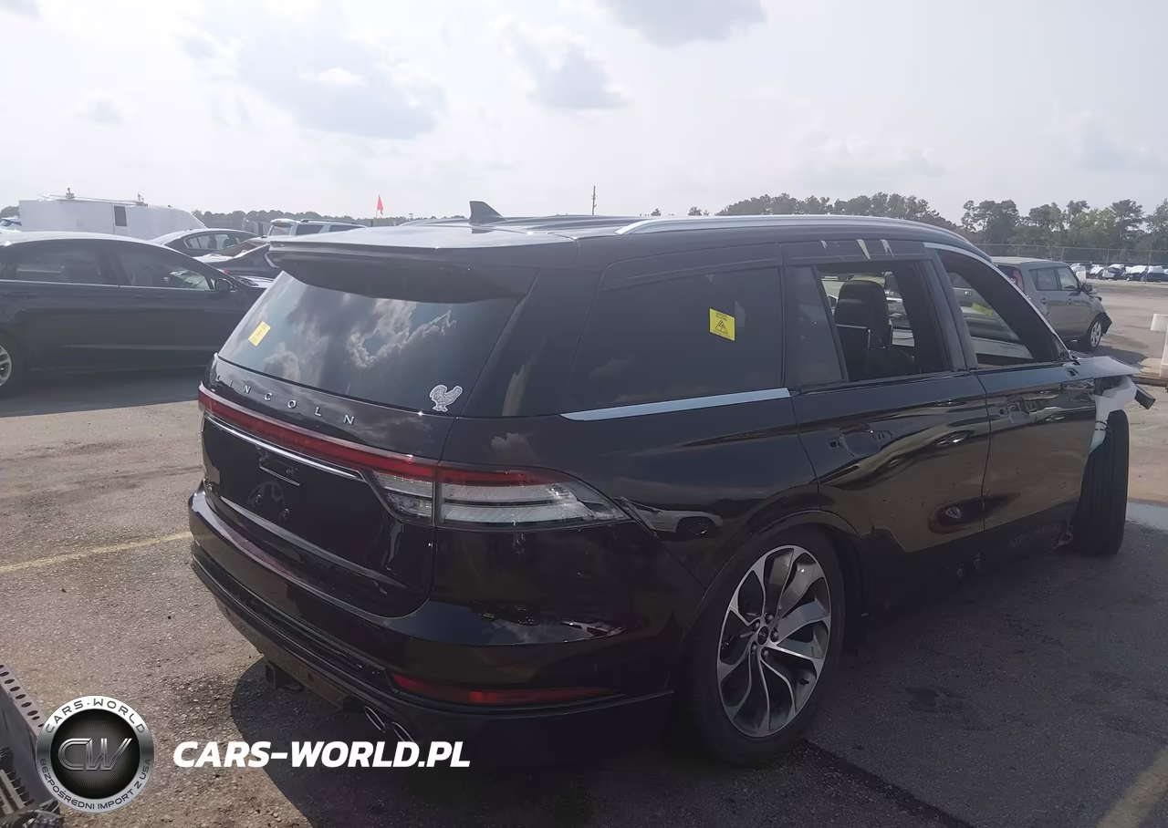 2023 Lincoln Aviator Grand Touring VIN:5LMYJ8XY6PNL01971 - 4