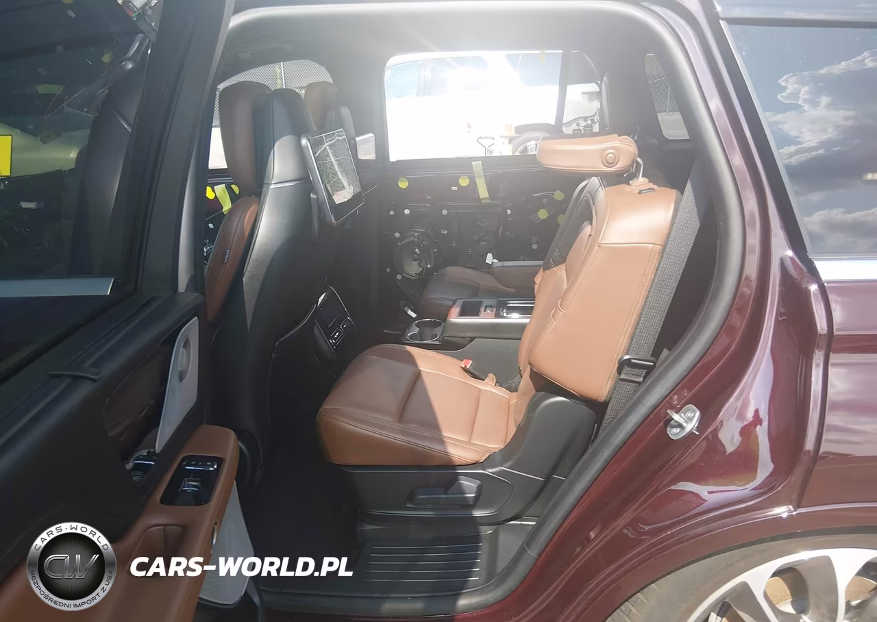 2023 Lincoln Aviator Grand Touring VIN:5LMYJ8XY6PNL01971 - 8
