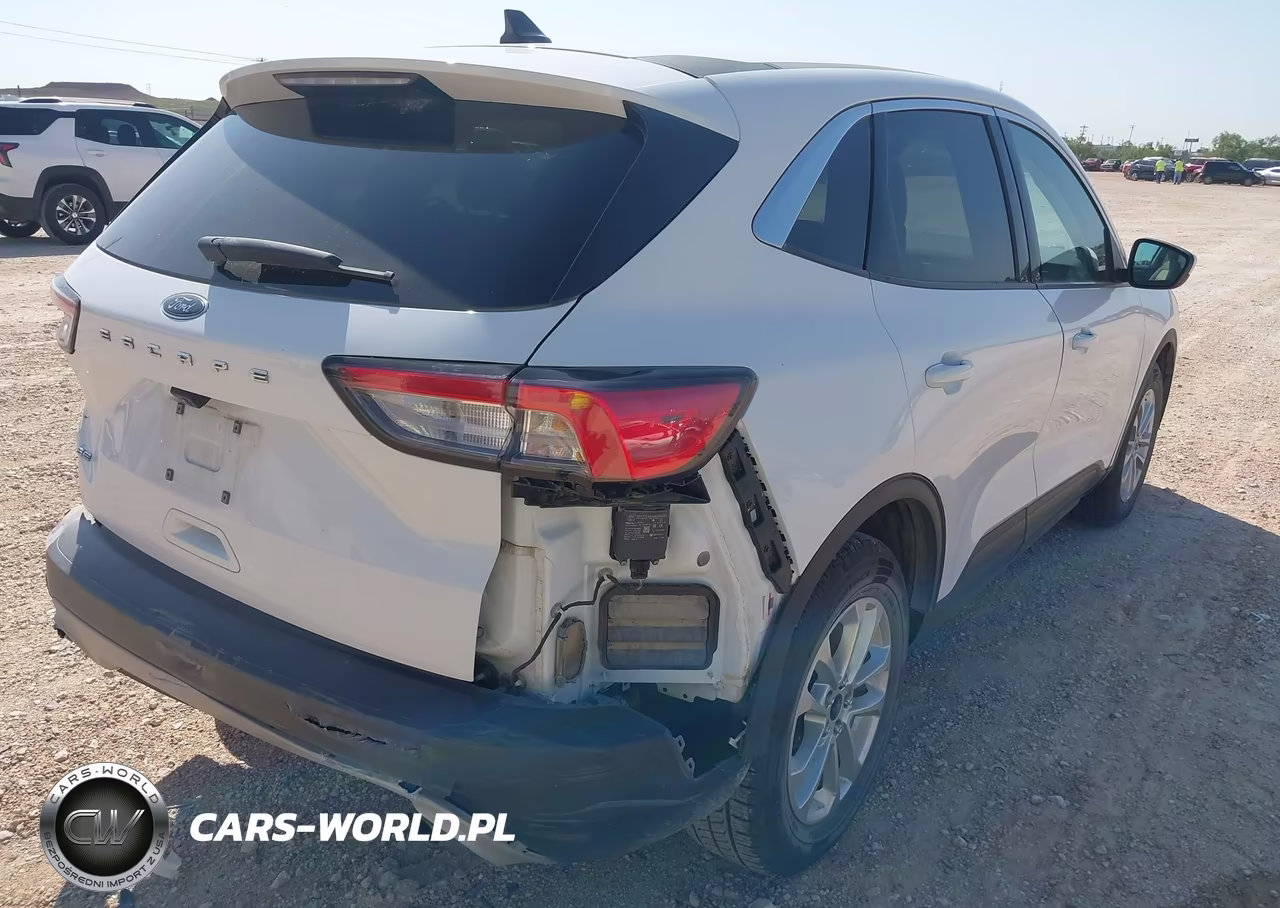 2021 Ford Escape Se VIN:1FMCU0G66MUB15580 - 18