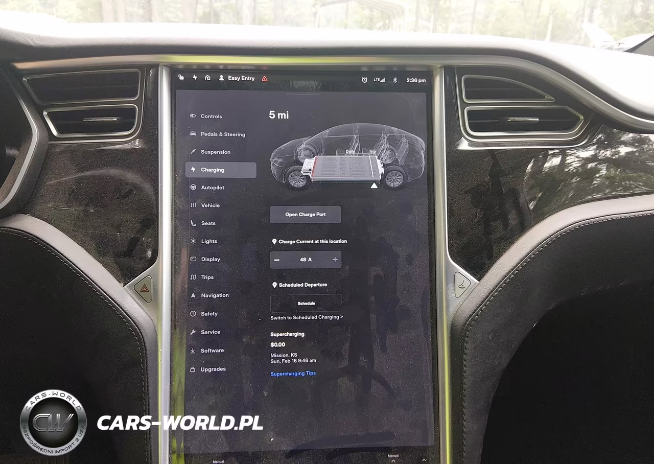 2016 Tesla Model X VIN:5YJXCAE27GF016861 - 17