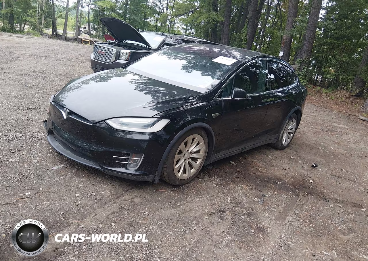2016 Tesla Model X VIN:5YJXCAE27GF016861 - 2