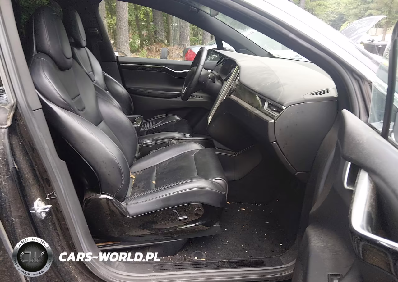 2016 Tesla Model X VIN:5YJXCAE27GF016861 - 5