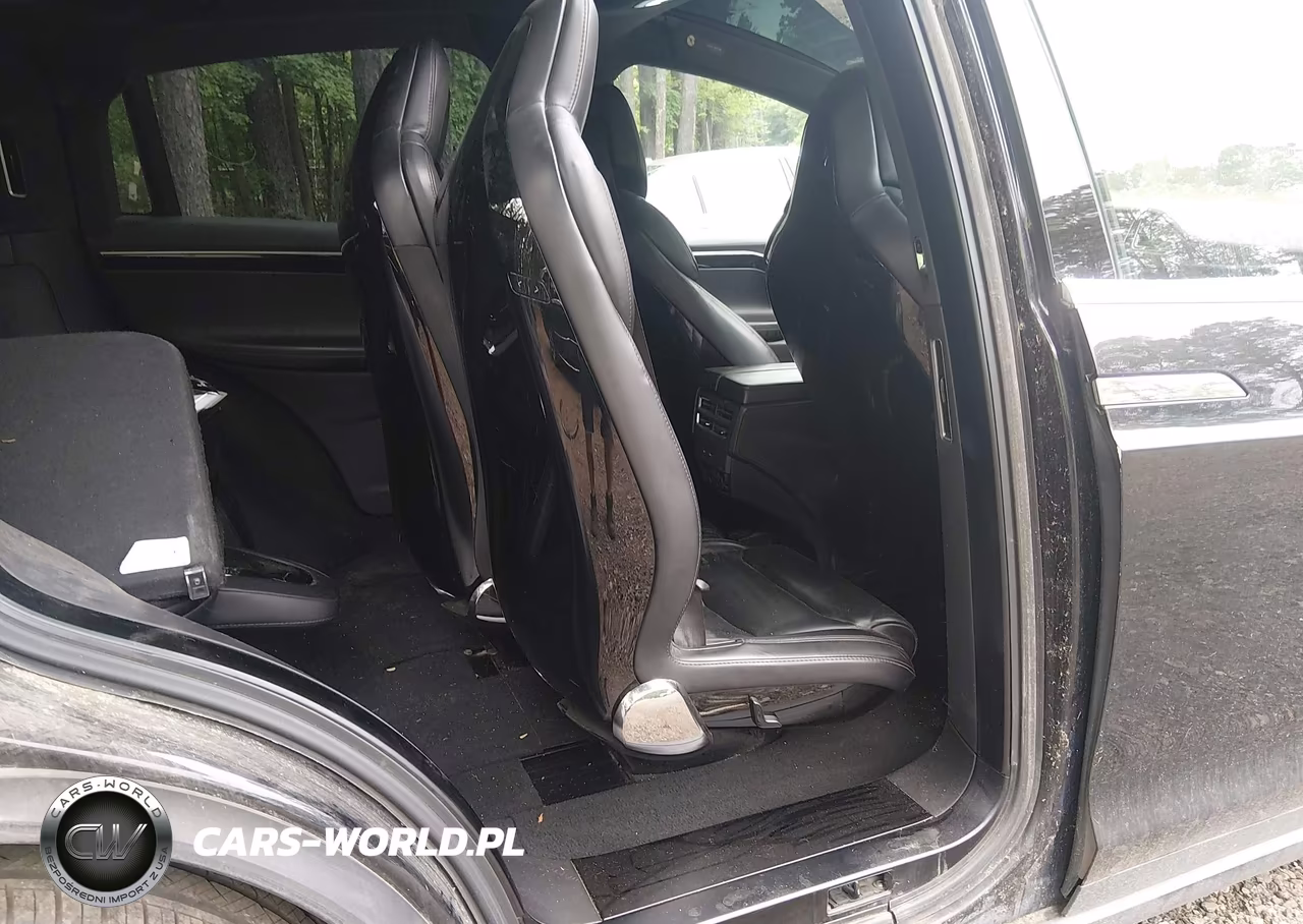 2016 Tesla Model X VIN:5YJXCAE27GF016861 - 8