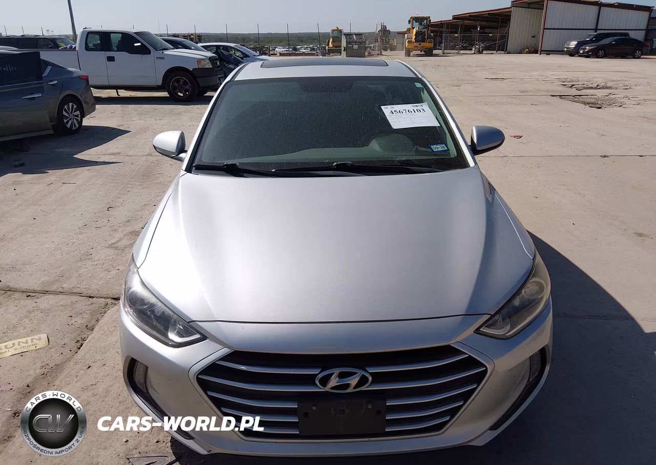 2018 Hyundai Elantra Value Edition VIN:5NPD84LF7JH371291 - 12