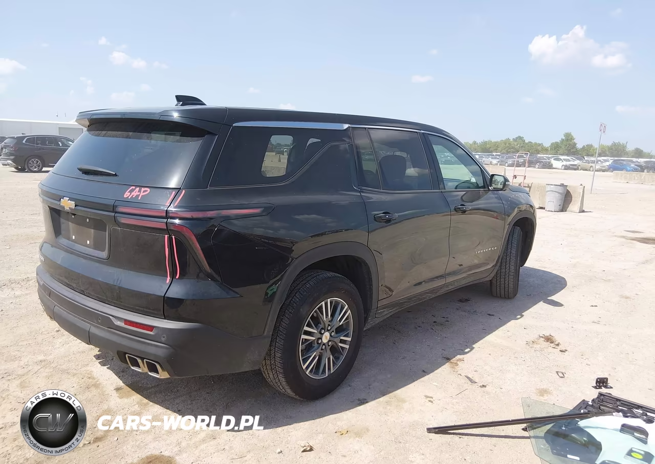 2024 Chevrolet Traverse Fwd Ls VIN:1GNEREKS1RJ194835 - 4