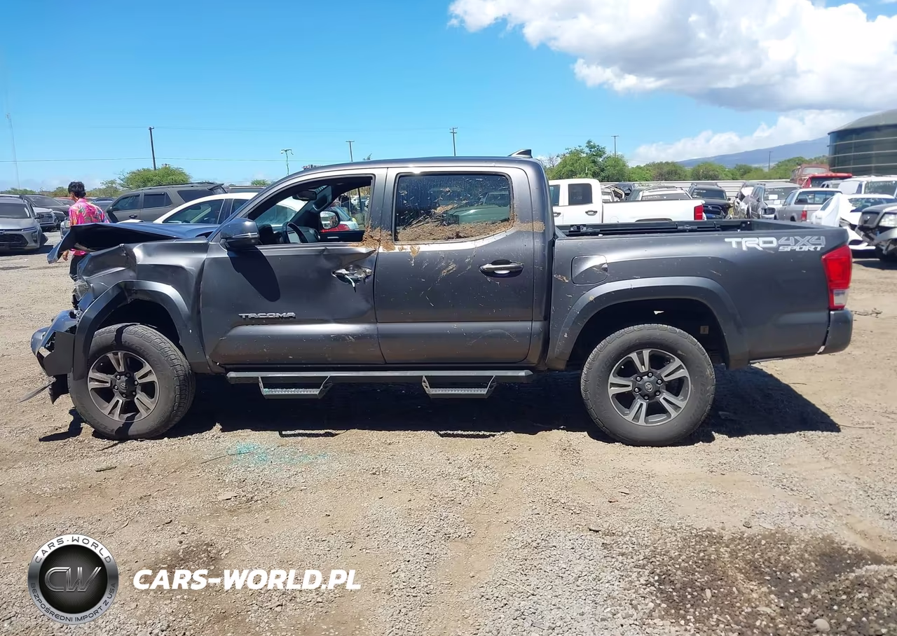 2016 Toyota Tacoma VIN:5TFCZ5ANXGX007372 - 14