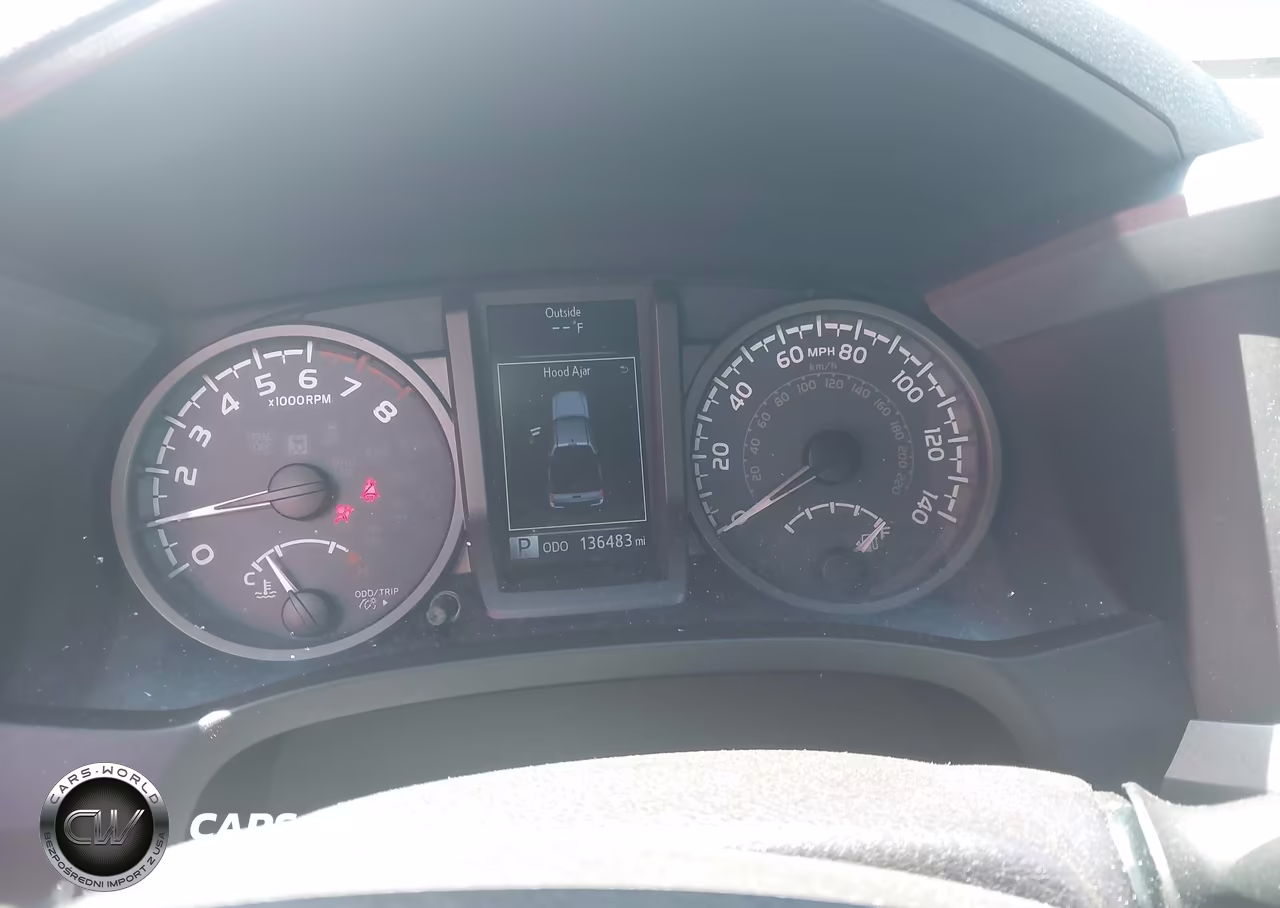2016 Toyota Tacoma VIN:5TFCZ5ANXGX007372 - 7