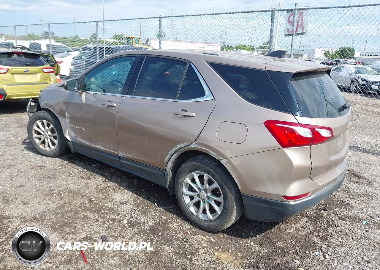 2019 Chevrolet Equinox Lt VIN:2GNAXKEV8K6157440 - 3