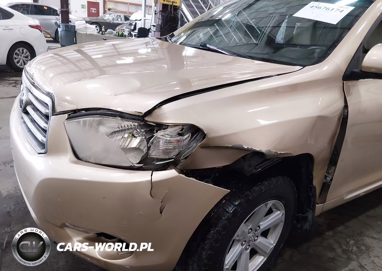 2010 Toyota Highlander Base V6 VIN:5TDBK3EH7AS007691 - 6
