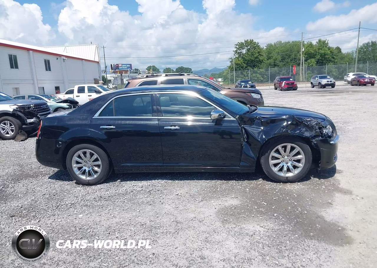 2012 Chrysler 300 Limited VIN:2C3CCACG9CH310493 - 13