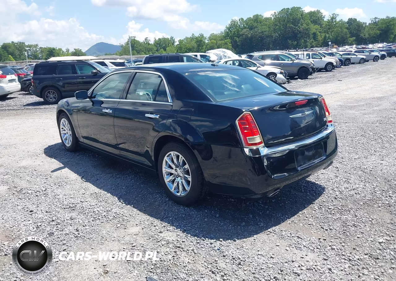 2012 Chrysler 300 Limited VIN:2C3CCACG9CH310493 - 3