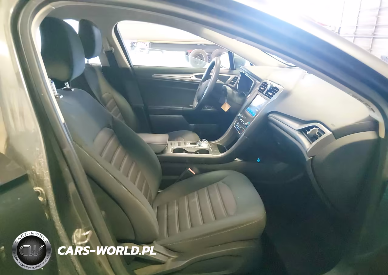 2020 Ford Fusion Se VIN:3FA6P0HD9LR129099 - 5